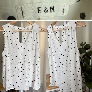 E & M Women’s White with Black Polka Dot Sleeveless Blouse V Neck Size L